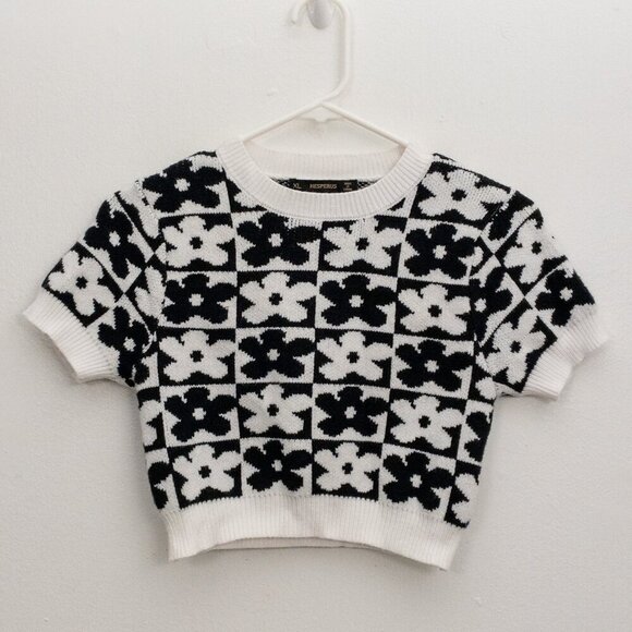 Hesperus Black & White Floral Grid Knit Crop Top | Size XL | Stretchy Statement - Picture 1 of 4